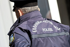 Συνελήφθησαν δύο ειδικοί φρουροί που κατηγορούνται για ξυλοδαρμό πολίτη