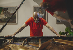 Laraaji: Ένας θρύλος της ambient και του new age μιλάει στη LiFO