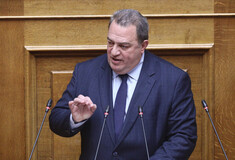 Γάμος ομόφυλων ζευγαριών: Καταψηφίζει ο Στυλιανίδης, αποχή για τον Πέτσα