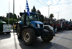 Αναχωρούν οι αγρότες από το Σύνταγμα