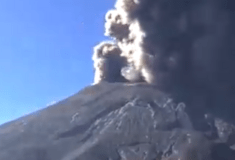 Μεξικό: Ηφαίστειο «βρυχάται» κοντά στην πρωτεύουσα - Πτήσεις ακυρώθηκαν μέχρι τώρα