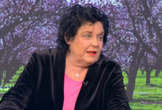 Η περιπέτεια της Λιάνας Κανέλλη με τον πνευμονιόκοκκο - «Δυο φορές με είχαν για ετοιμοθάνατη»