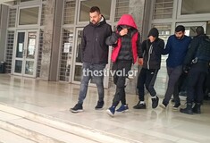 Θεσσαλονίκη: Ελεύθεροι οι εννέα ενήλικες συλληφθέντες για την τρανσφοβική επίθεση 