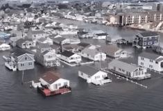 Εικόνες από τις πλημμύρες στην Ανατολική ακτή των ΗΠΑ - Η τέταρτη φορά από τον Δεκέμβριο