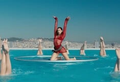 Dua Lipa: Κυκλοφόρησε το νέο της video clip για το τραγούδι Illusion