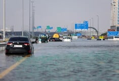 Πλημμύρες στο Ντουμπάι: Τι προκάλεσε την «βόμβα βροχής» - Τι είναι το «cloud seeding»