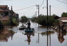 Επικίνδυνα καιρικά φαινόμενα: Στη Θεσσαλία ο Βασίλης Κικίλιας