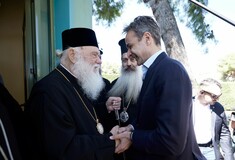 Μητσοτάκης σε Ιερώνυμο: « Η συνεργασία μας με την εκκλησία ήταν είναι και παραμένει εξαιρετικά στενή»