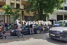 Θεσσαλονίκη: Έπεσαν μπάζα από κτίριο στην Τσιμισκή- Τραυματίστηκαν δύο γυναίκες