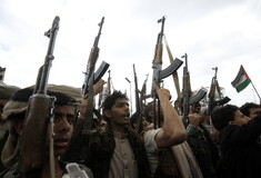 Υεμένη: Οι Χούτι αναβάλουν την απελευθέρωση 100 κρατουμένων των κυβερνητικών δυνάμεων