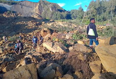 Παπούα Νέα Γουϊνέα: Ο ΟΗΕ εκτιμά ότι τουλάχιστον 670 άνθρωποι έχουν θαφτεί στη λάσπη μετά την κατολίσθηση 