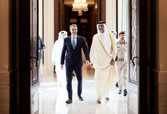 Την πρώτη του επίσημη επίσκεψη στην Ελλάδα πραγματοποιεί ο εμίρης του Κατάρ