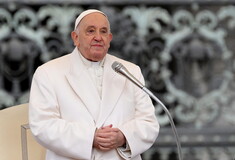 Το Βατικανό ζητά συγγνώμη για την ομοφοβική αναφορά του πάπα Φραγκίσκου