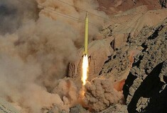 Το Ιράν επίσημα προμήθυευσε τους Χούτι με βαλλιστικό πύραυλο που εκτοξεύεται από τη θάλασσα