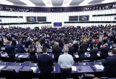 Ευρωεκλογές 2024: Οι ακροδεξιοί ευρωβουλευτές θα είναι περισσότεροι από αυτούς του ΕΛΚ, εκτιμά το Politico 