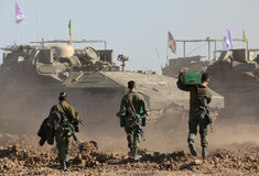 Το Ισραήλ συνεχίζει να βομβαρδίζει ακατάπαυστα τη Λωρίδα της Γάζας