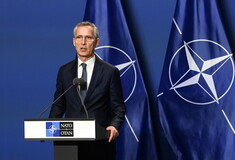 Στόλτενμπεργκ: Το ΝΑΤΟ θα συντονίζει πλέον τις παραδόσεις όπλων στην Ουκρανία