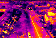 Καύσωνας: Θερμική κάμερα drone πάνω από την Αθήνα