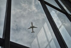 Boeing: Ράγισε το παρμπρίζ του πιλοτηρίου στα 40.000 πόδια