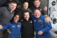 Γιατί δύο αστροναύτες της NASA εγκλωβίστηκαν στο διάστημα και πώς μπορούν να επιστρέψουν