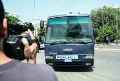 Μήνυση κατά της συντρόφου του κατέθεσε ο κατηγορούμενος δημοσιογράφος για ενδοοικογενειακή βία