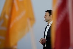 Η νέα διαμάχη για τα οικονομικά του ΣΥΡΙΖΑ και οι σκιές από το παρελθόν