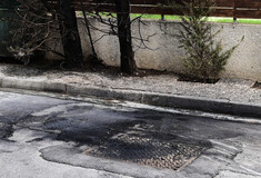 Μολότοφ στο σπίτι της προέδρου του Αρείου Πάγου: Στην αντιτρομοκρατική η έρευνα