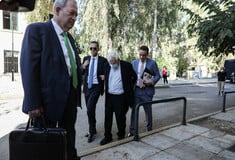 Δίκη Folli Follie: Εκτός φυλακής ο Δημήτρης και η Καίτη Κουτσολιούτσου