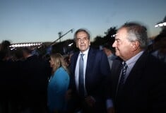 Καραμανλής και Σαμαράς αγχώνουν το Μαξίμου 