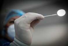 Μαγιορκίνης: Διπλασιάστηκαν οι νοσηλείες για κορωνοϊό από τον Μάιο