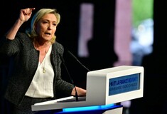 Εκλογές στη Γαλλία: Κοντά στην απόλυτη πλειοψηφία ο ακροδεξιός Εθνικός Συναγερμός της Λεπέν