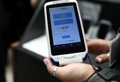 Ψηφιακή κάρτα εργασίας: Σε πλήρη εφαρμογή από αύριο σε λιανεμπόριο και βιομηχανία