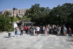 Τουρισμός: Οι καύσωνες του ευρωπαϊκού νότου «διώχνουν» επισκέπτες προς τον βορρά