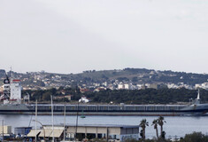 Πέραμα: Φωτιά σε πλοίο στη ναυπηγοεπισκευαστική - Τραυματίες τρεις εργαζόμενοι 