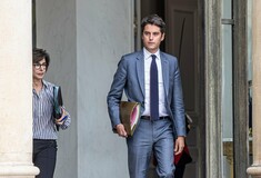 Γαλλία: Ο Μακρόν ζήτησε από τον Αττάλ να παραμείνει πρωθυπουργός