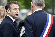 Εμανουέλ Μακρόν: Γεμάτη η πολιτική του ατζέντα - Δεν έχει χρόνο να ορίσει άμεσα πρωθυπουργό