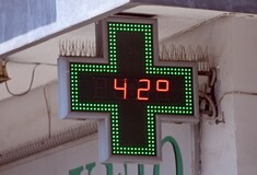 Καιρός - Τσατραφύλλιας: Επίμονος καύσωνας που ίσως κρατήσει μέχρι τις 25 Ιουλίου