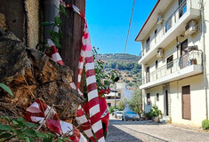 Γυναικοκτονία στην Αμφιλοχία: Τα τελευταία λόγια της 37χρονης πριν πέσει νεκρή