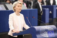 Ούρσουλα φον ντερ Λάιεν: Υποστηρίζουμε την Κύπρο για επανένωση του τελευταίου διαιρεμένου μέλους της ΕΕ