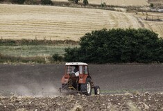 Θεσσαλονίκη: Νεκρός ο 14χρονος μετά την ανατροπή του τρακτέρ του θείου του