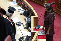 Ορκίστηκε βουλευτής του ΣΥΡΙΖΑ η Πόπη Τσαπανίδου