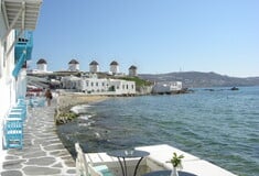 Σερβιτόρος μιλάει για τους διάσημους στη Μύκονο: Ο κιμπάρης Αντετοκούνμπο και ο εγωκεντρικός Νουσρέτ