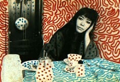 Η ριζοσπαστική κουκκίδα της Yayoi Kusama 
