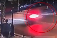 Τροχαίο δυστύχημα στον Άγιο Δημήτριο: Βίντεο από τη σύγκρουση που έφερε τον ακαριαίο θάνατο 22χρονου