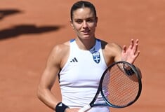 Η Μαρία Σάκκαρη ανακοίνωσε πως αποσύρεται για το υπόλοιπο της σεζόν