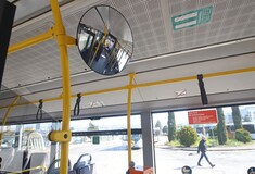 Ελεύθερος ο οδηγός του λεωφορείου που παρέσυρε και τραυμάτισε θανάσιμα 78χρονη