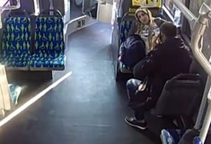 Κωνσταντινούπολη: Γυναίκα γέννησε μέσα σε λεωφορείο επειδή δεν έβρισκε ταξί για να πάει στο νοσοκομείο