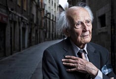 Ζούμε δύο φορές
