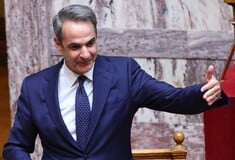 Μητσοτάκης σε Ανδρουλάκη: Θέλετε να μπείτε στο Μαξίμου; Έλα με φόρα