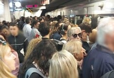 Μετρό «Σύνταγμα»: Ο συνωστισμός οφείλεται σε βλάβες σε δύο συρμούς, λέει η ΣΤΑΣΥ